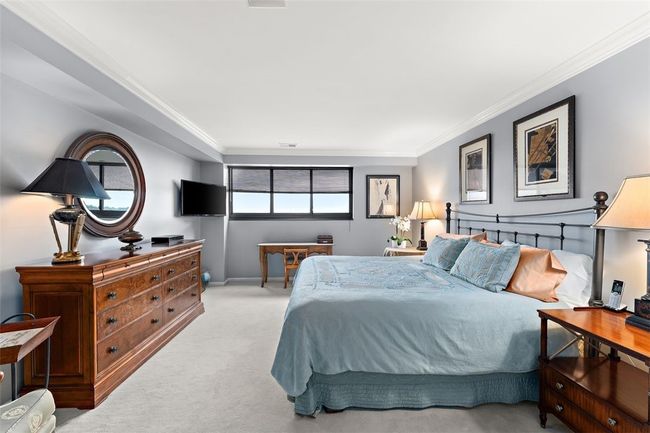 APT-1102 - 1700 Grandview Ave, Condo with 2 bedrooms, 2 bathrooms and 2 parking in Mt Washington PA | Image 24