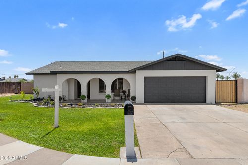 4923 W Becker Ln, Glendale, AZ, 85304-4316 | Card Image