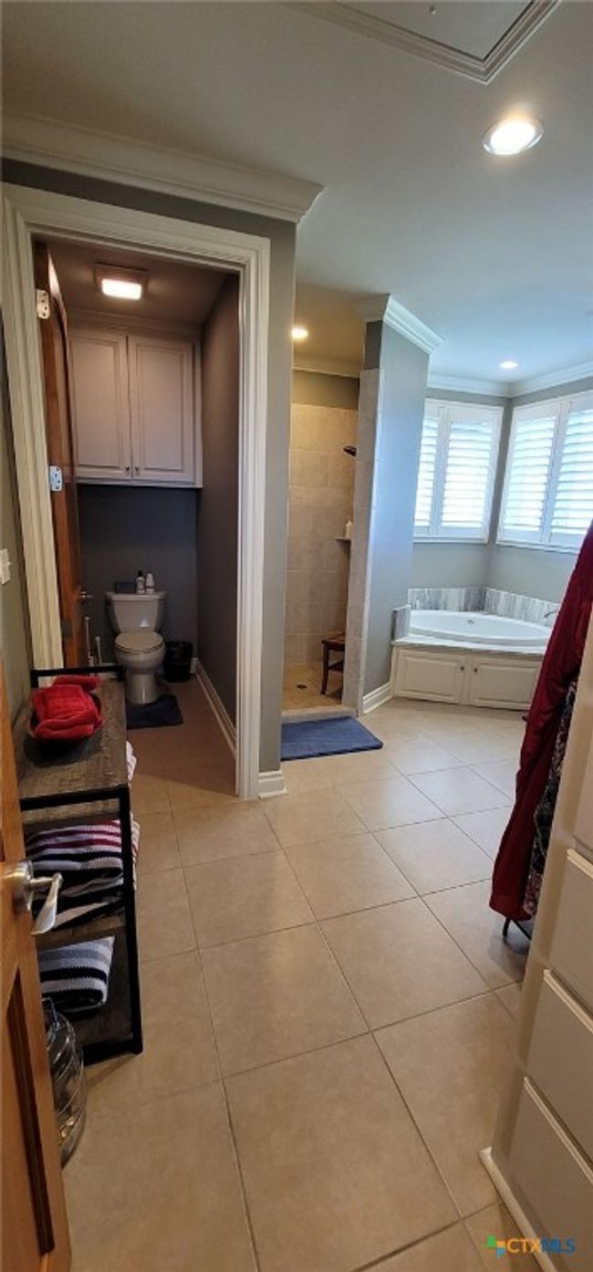 231 Coastal Spgs, House other with 3 bedrooms, 5 bathrooms and null parking in Port O Connor TX | Image 24