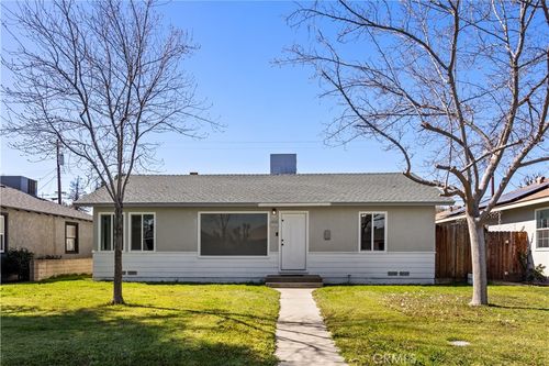 209 Cypress, Bakersfield, CA, 93304 | Card Image
