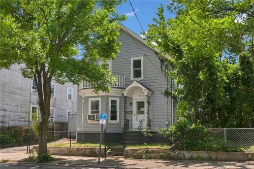 45 Arch St, Pawtucket, RI, 02860-4408 | Card Image