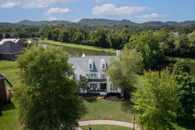 908 Sunwater Cv, House other with 5 bedrooms, 3 bathrooms and 2 parking in Franklin TN | Image 2