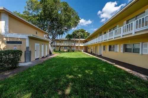 apt-l4-610 Se 2nd Ave, Deerfield Beach, FL, 33441-7514 | Card Image