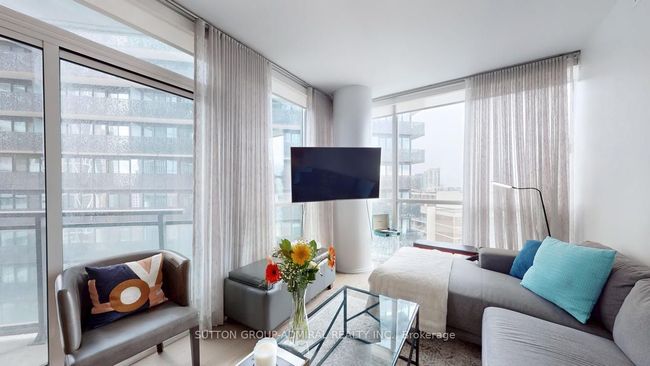 2912 - 45 Charles St E, Condo with 2 bedrooms, 2 bathrooms and 1 parking in Toronto ON | Image 12