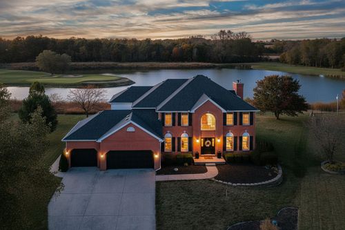3 Pebblebrook Ct, Bloomington, IL, 61705-6300 | Card Image