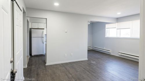 601 Ash St, Holly, MI, 48442-1307 | Card Image