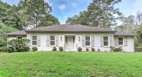 7350 Hunters Branch Dr, Atlanta, GA, 30328-1721 | Card Image