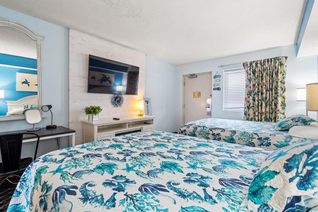 View of bedroom | Image 8