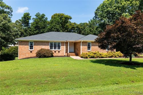 4410 Sharonridge Dr, North Chesterfield, VA, 23236-1058 | Card Image