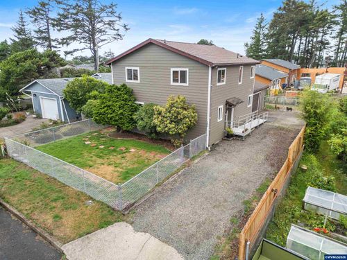 192 Nw 58th St, Newport, OR, 97365-1141 | Card Image