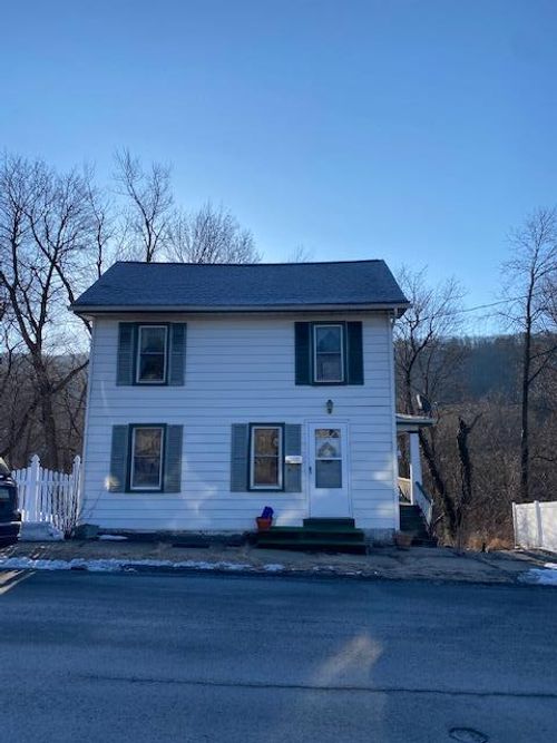 202 South Street, Jim Thorpe, PA, 18229 | Card Image