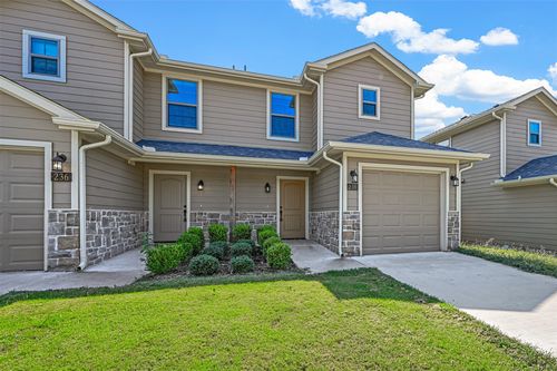 238-236 W Lake St, Sherman, TX, 75090-8700 | Card Image
