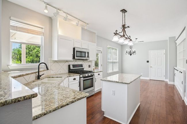 1512 Ashberry Trl, House other with 4 bedrooms, 3 bathrooms and 2 parking in Georgetown TX | Image 9