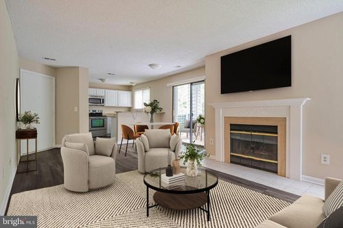 11725 Summerchase Cir, RESTON, VA, 20194-1138 | Card Image