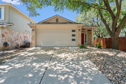 2304 Jesse Owens Dr, Austin, TX, 78748-2981 | Card Image