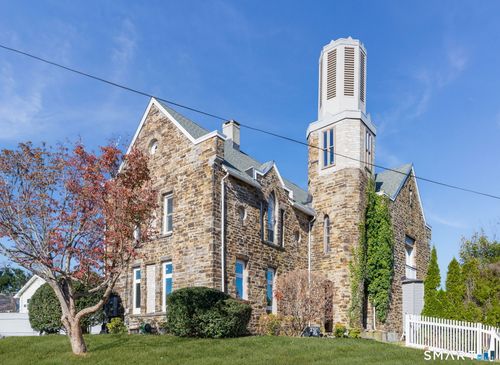 302-300-302 Soundview Ave, Fairfield, CT, 06825-4242 | Card Image