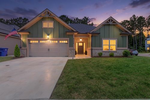 8108 Pennant Pl, Chattanooga, TN, 37421-7610 | Card Image