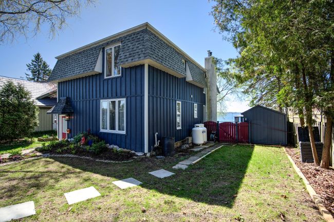9 Grays Lane, House other with 5 bedrooms, 2 bathrooms and 2 parking in Gananoque ON | Image 5