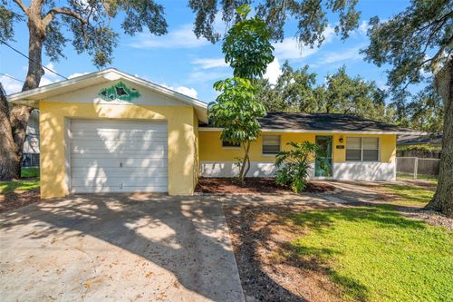 9217 Maynard Ave, NEW PORT RICHEY, FL, 34654-5026 | Card Image