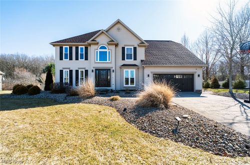 195 Willow Bend Dr, Canfield, OH, 44406-8750 | Card Image