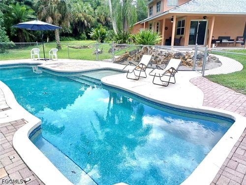 740 19th St Sw, Naples, FL, 34117-3334 | Card Image