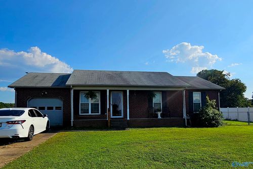 11447 Friend Rd, Athens, AL, 35611-7840 | Card Image