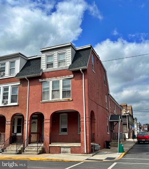 1st-floor-1101 W Poplar St, YORK, PA, 17404-3516 | Card Image