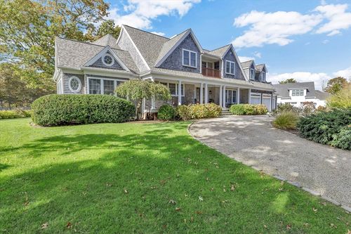 220 Dunrobin Rd, Mashpee, MA, 02649-3072 | Card Image