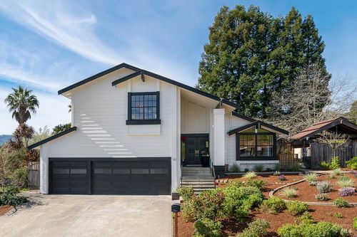 100 Partridge Dr, Novato, CA, 94945-1319 | Card Image