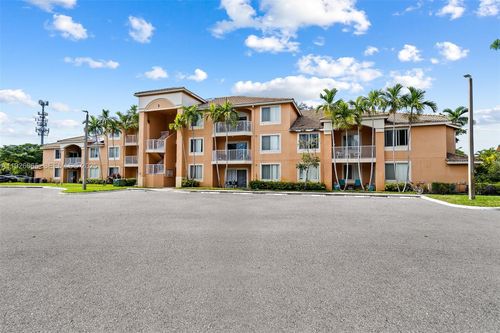 apt-i302-6992 Sw 39th St, Davie, FL, 33314-2459 | Card Image