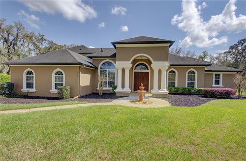 916 Mills Estate Pl, CHULUOTA, FL, 32766-5605 | Card Image
