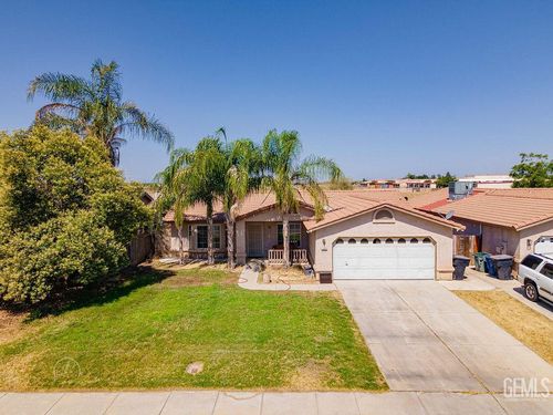 1043 Moscato St, Mc Farland, CA, 93250-1650 | Card Image