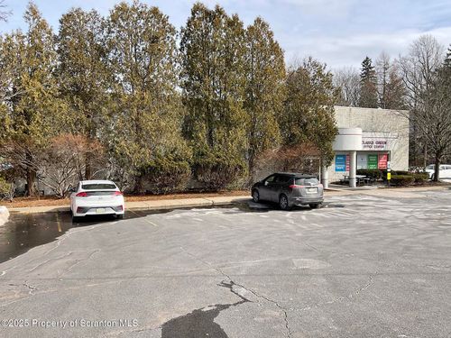 102 N Abington Rd, Clarks Green, PA, 18411-2300 | Card Image