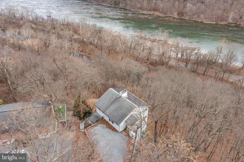 86 Old Strider Ln, Harpers Ferry, WV, 25425-6739 | Card Image