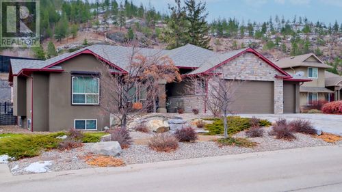 3160 Evergreen Dr, Penticton, BC, V2A9A9 | Card Image