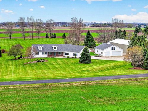 4665 Edgewood Drive Drive, GRAND CHUTE, WI, 54913 | Card Image