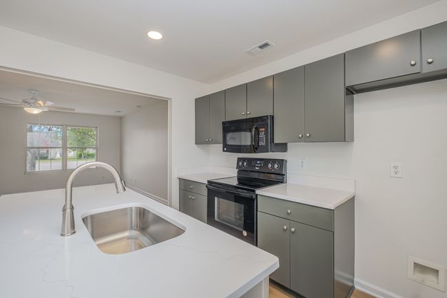 Kitchen | Image 7