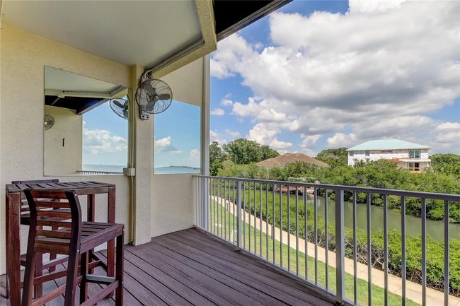 Balcony Waterviews | Image 48