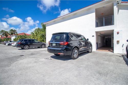 apt-6206-3165 184th St, Aventura, FL, 33160-2469 | Card Image