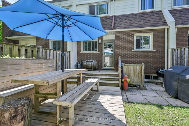 6 - 199 York Rd, Condo with 3 bedrooms, 2 bathrooms and 1 parking in Dundas ON | Image 39