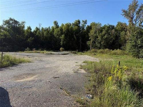 40404 Highway 190 E, Slidell, LA, 70461-2545 | Card Image