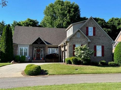 109 Cedar Ln, Bermuda Run, NC, 27006-7311 | Card Image