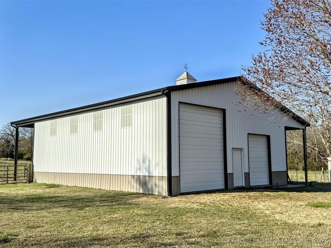 16289 W 810 Rd, House other with 4 bedrooms, 2 bathrooms and null parking in Tahlequah OK | Image 45