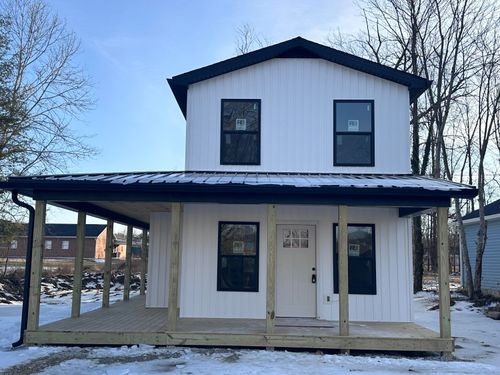 43 Bright St, Stanton, KY, 40380-2020 | Card Image