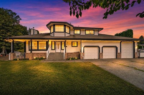 15017 73a Ave, Surrey, BC, V3S7H5 | Card Image