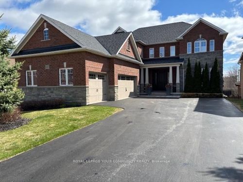 63 Germana Pl, Maple, ON, L6A4R5 | Card Image