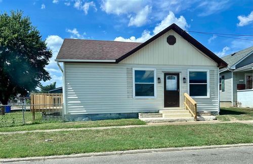 217 17th St, Kenova, WV, 25530-1101 | Card Image