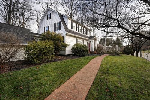 2612 Kanawha Ter, Saint Albans, WV, 25177-3218 | Card Image