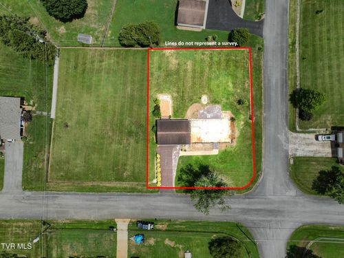 304 Kinkead St, Church Hill, TN, 37642-6408 | Card Image