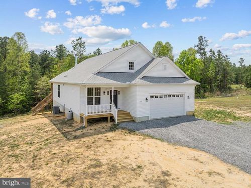 199 Gibson St, BUMPASS, VA, 23024-2849 | Card Image